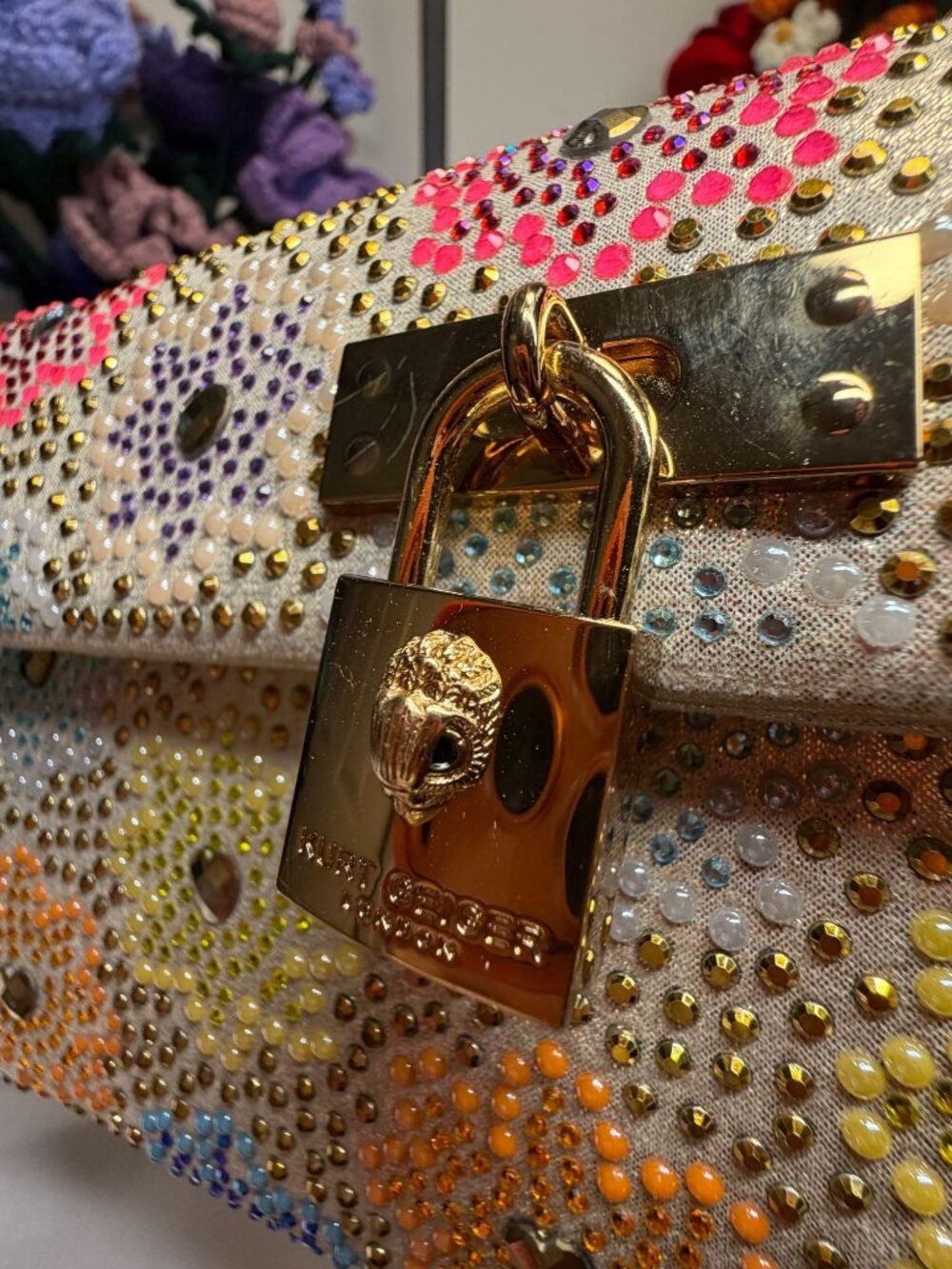 Kurt Geiger Small Handbag Rhinestone Floral Design And Lock NWT - Picture 4 of 10